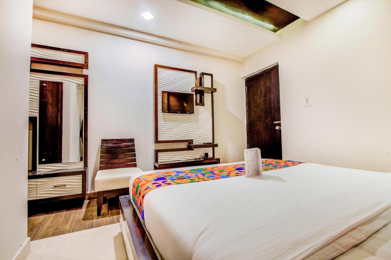 Fabhotel Empark Bangalore Eksteriør billede